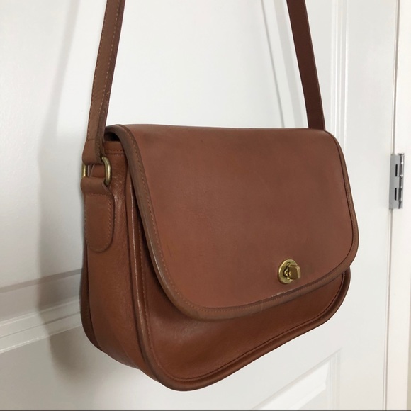 Coach Handbags - Vintage Coach | City Bag Crossbody K015